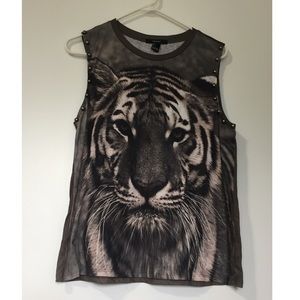 Tiger muscle tank